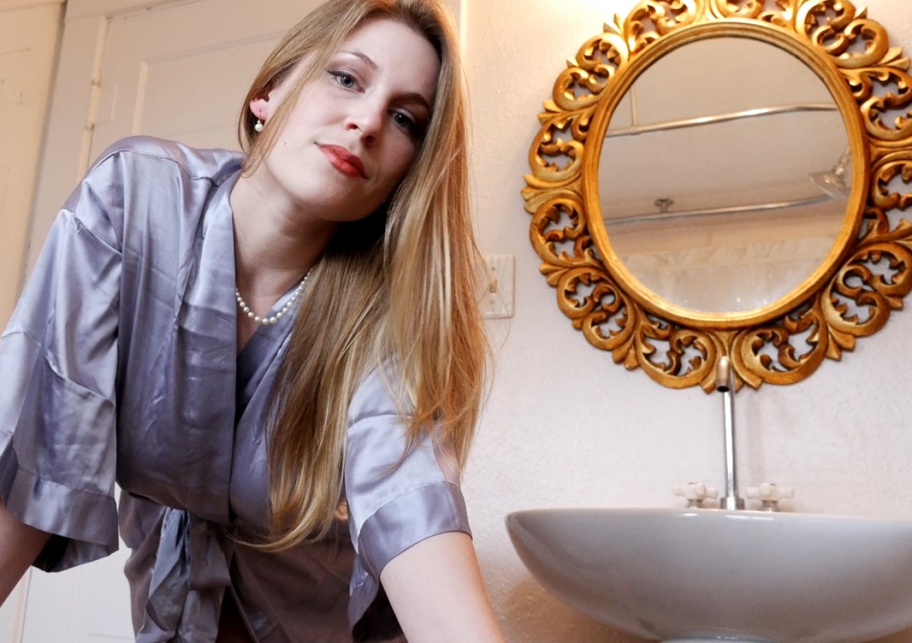 Xev Bellringer - Xevunleashed.com | Official Home of Xev Bellringer